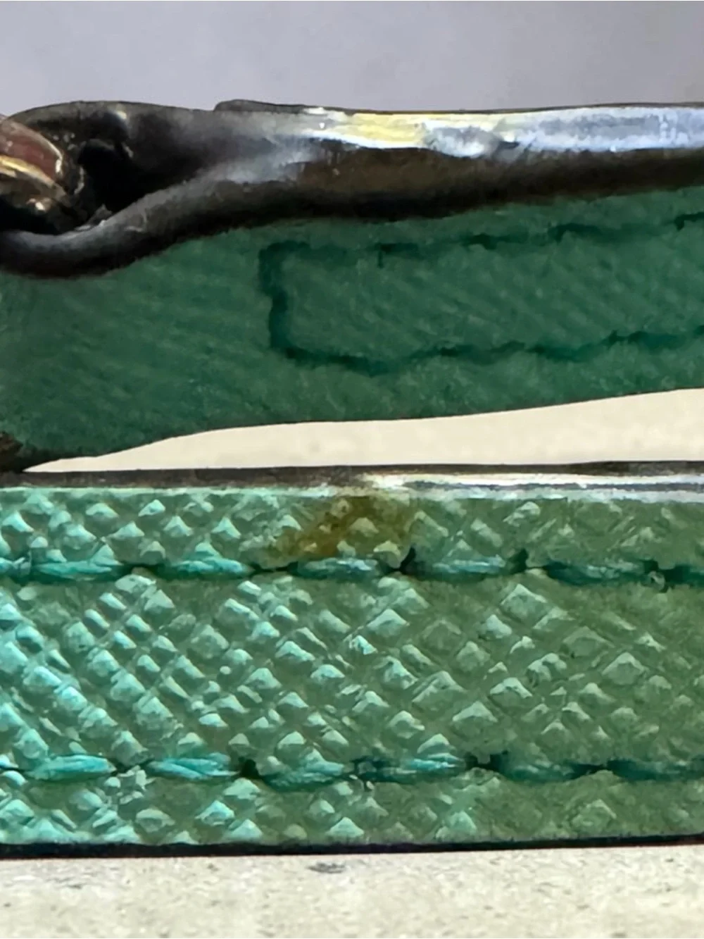 kate spade Mint Green Cardholder Wristlet with box and tags